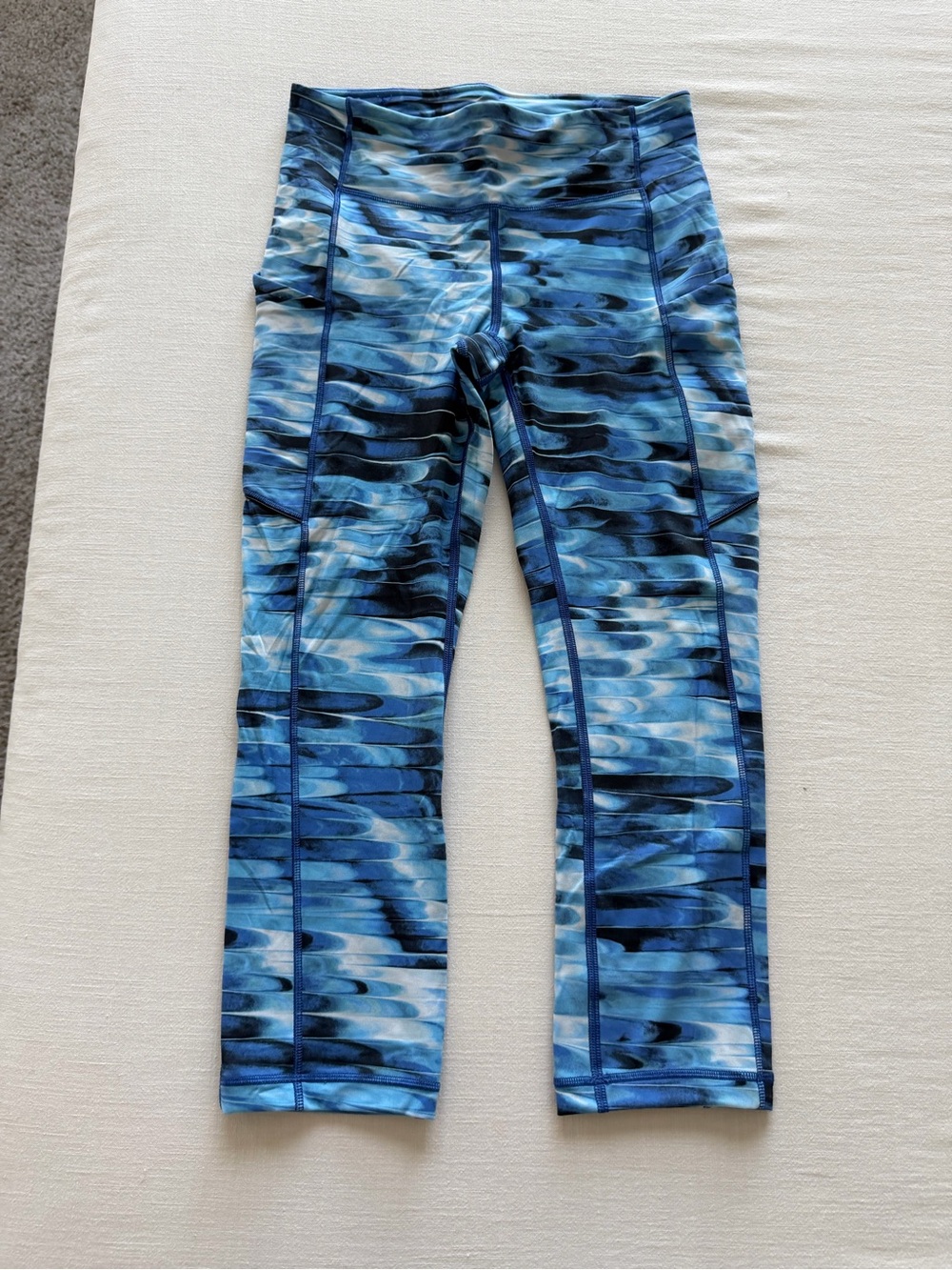 Lululemon cropped leggings